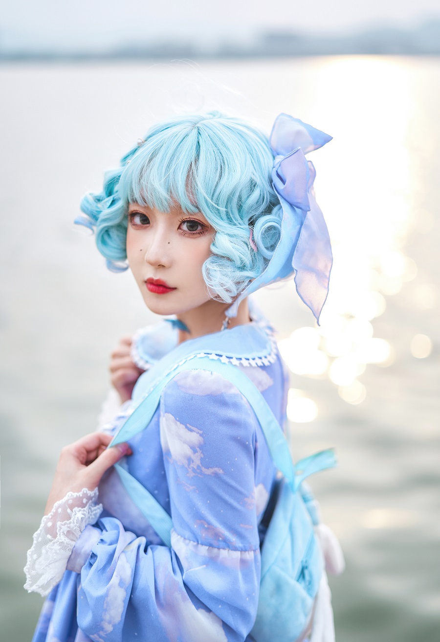 阿包也是兔娘-Lolita蓝裙[8P] 小姐姐 预览3图