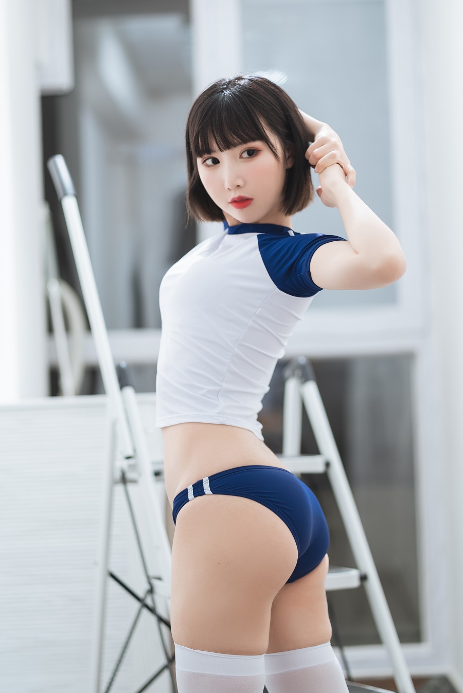 面饼仙儿-体操服[24P] 小姐姐 预览1图