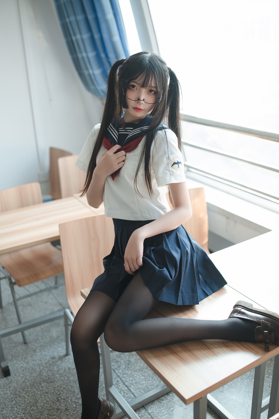 五更百鬼-JK制服[43P] 小姐姐 预览2图