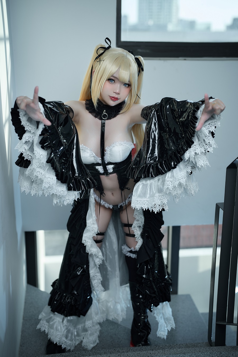 ZinieQ-Marie Rose Sakimichan art[37P+4V] 小姐姐 预览1图